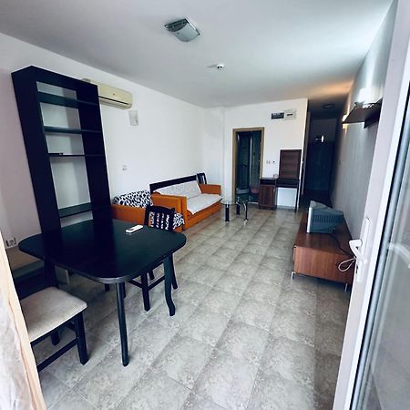 Stella Udacha Apartments & Studios Slântsjev Brjag Eksteriør bilde