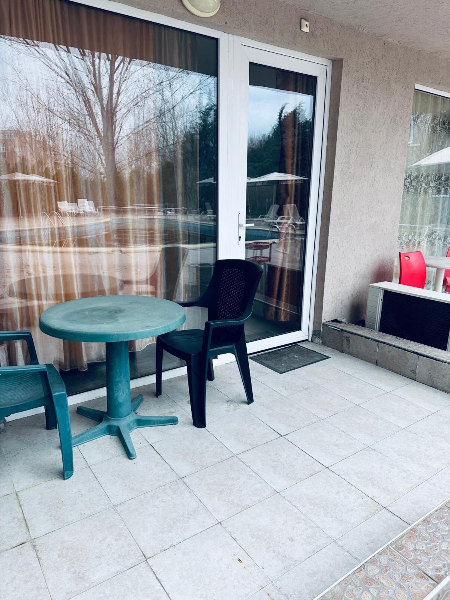 Stella Udacha Apartments & Studios Slântsjev Brjag Eksteriør bilde